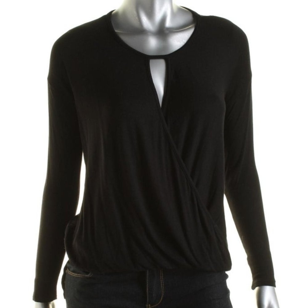 Red Haute Black Key Hole Splice Lng Sleeve Top szM